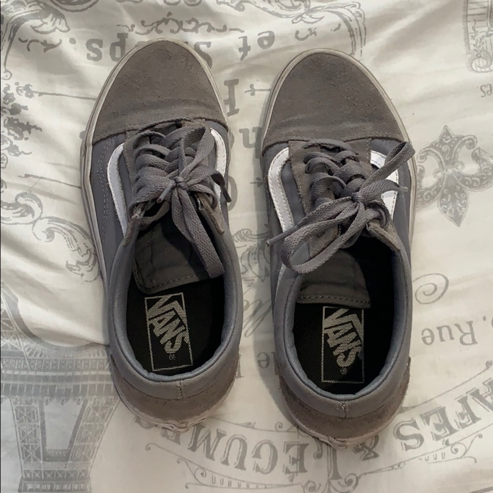 grey vans